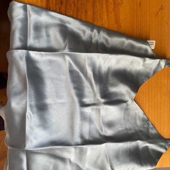 BRAND NEW Grey-blue 100% silk camisole, xs - Picture 2 of 9